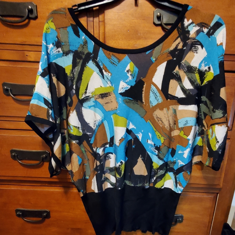 Colorful fun top - Picture 3 of 4